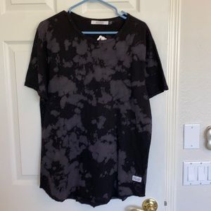 Men’s tie dye super comfy shirt.  NWT!!